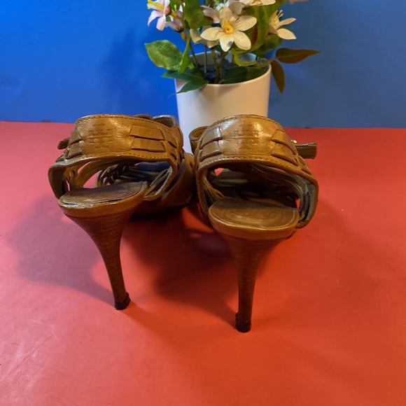 Tory Burch shoes SZ 9 - Picture 3 of 7